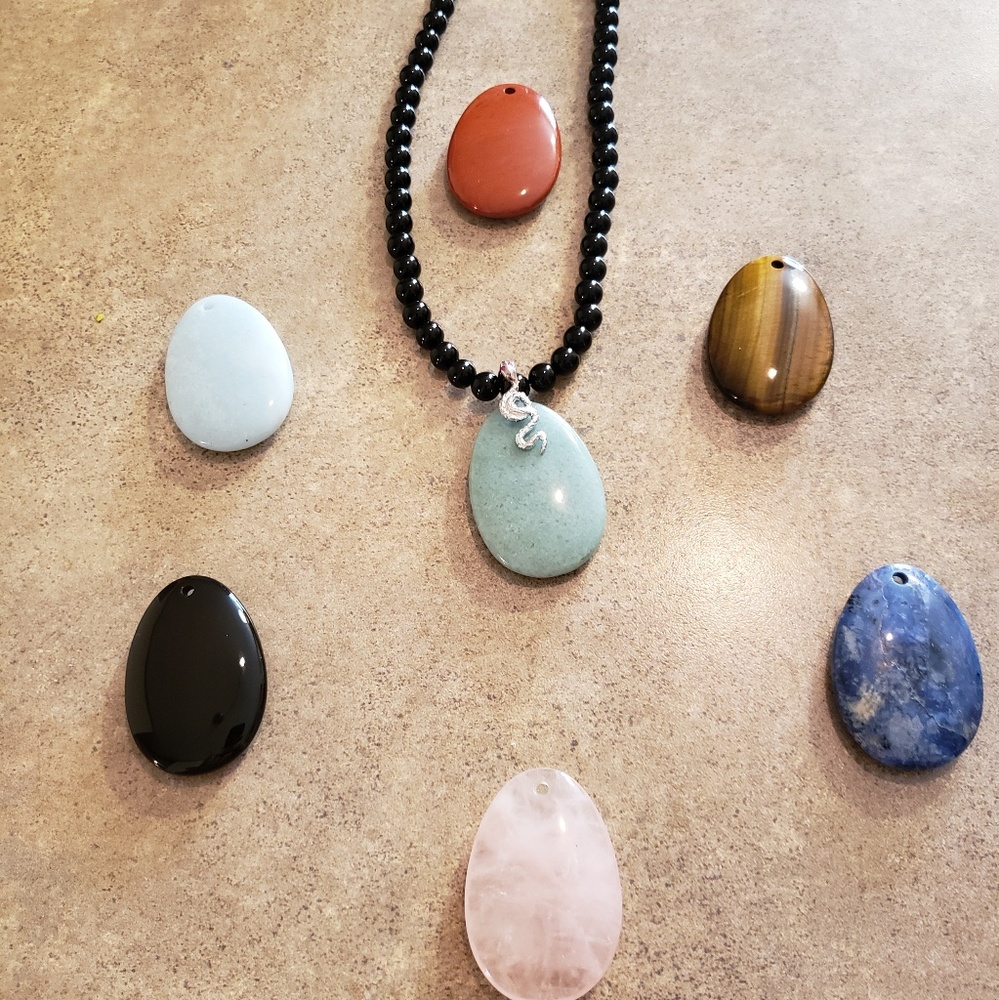 NEW 7-in-1 Interchangable Necklace